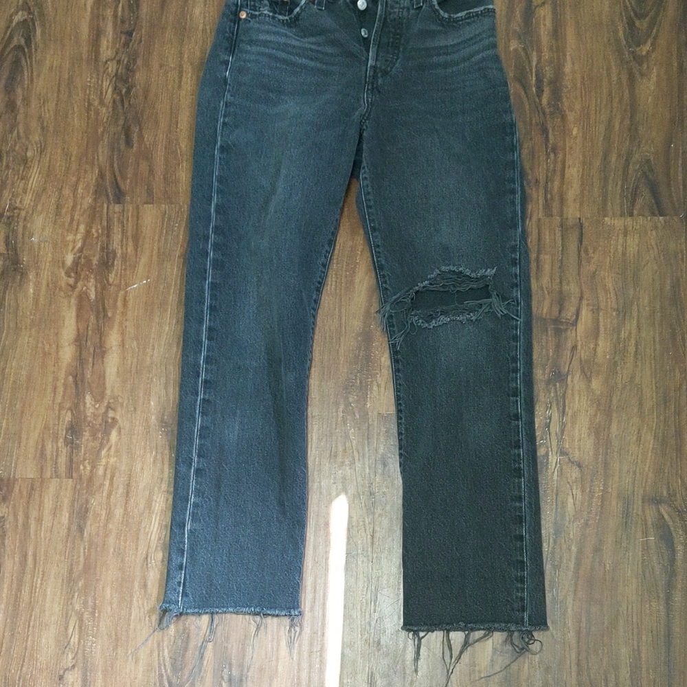 Levi's Cropped Ankle Jeans 26 Black Button Fly High Waist Distressed Grunge Fray - Picture 6 of 8
